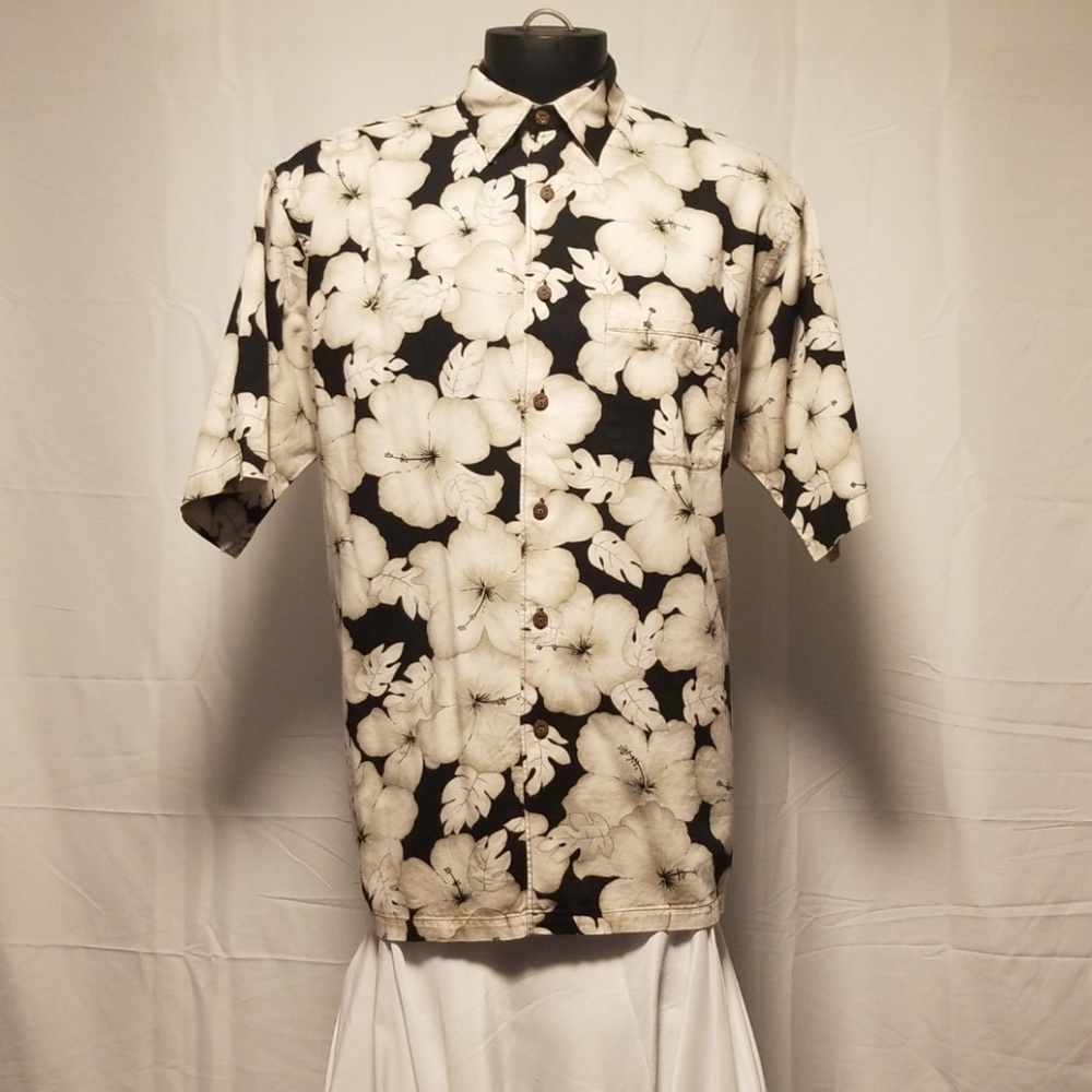 Nautica mens short sleeve button up shirt large